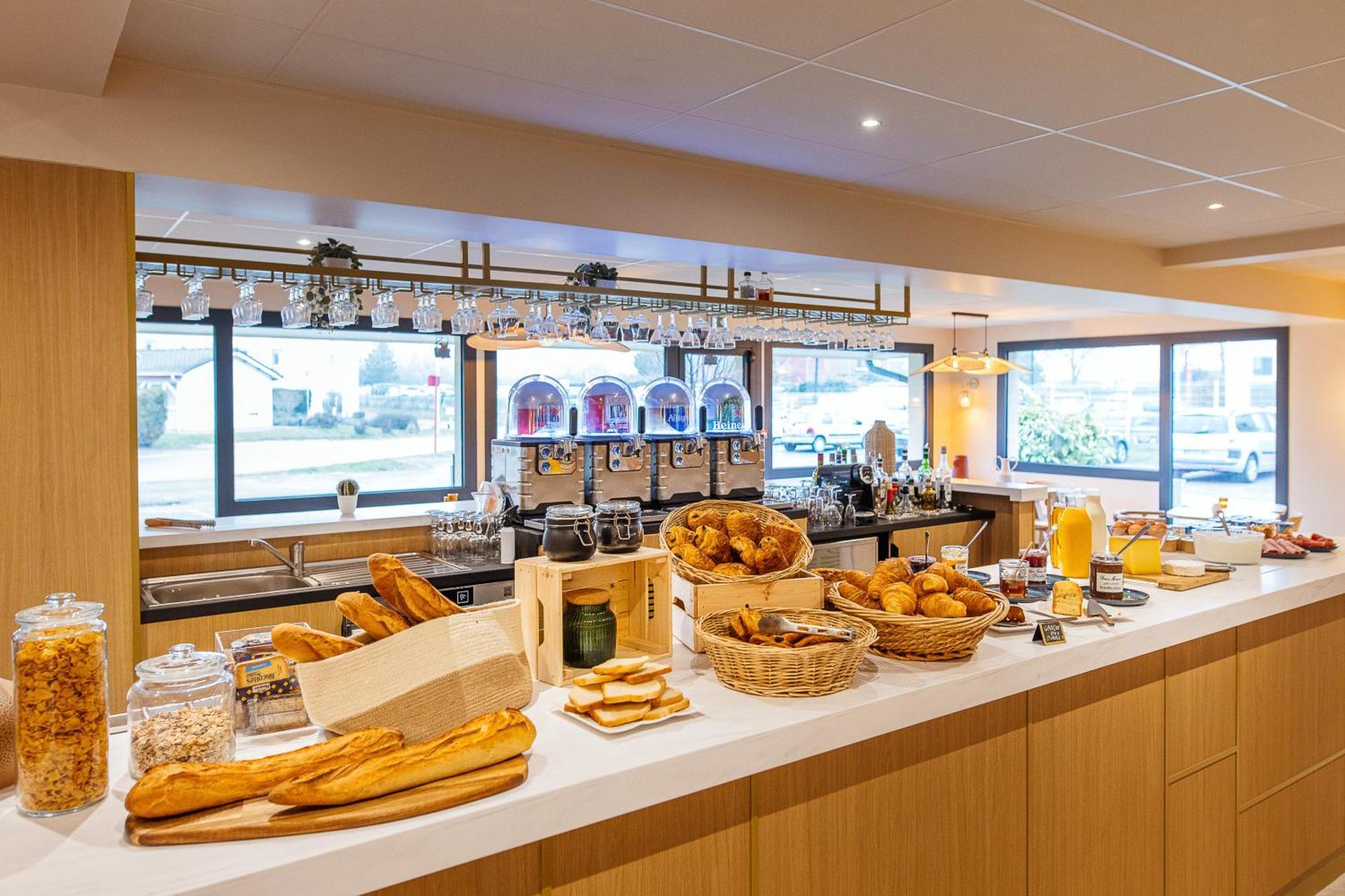 B Hotel Troyes Aeroport La Chapelle-Saint-Luc المظهر الخارجي الصورة